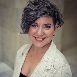 Meet your Posher, April